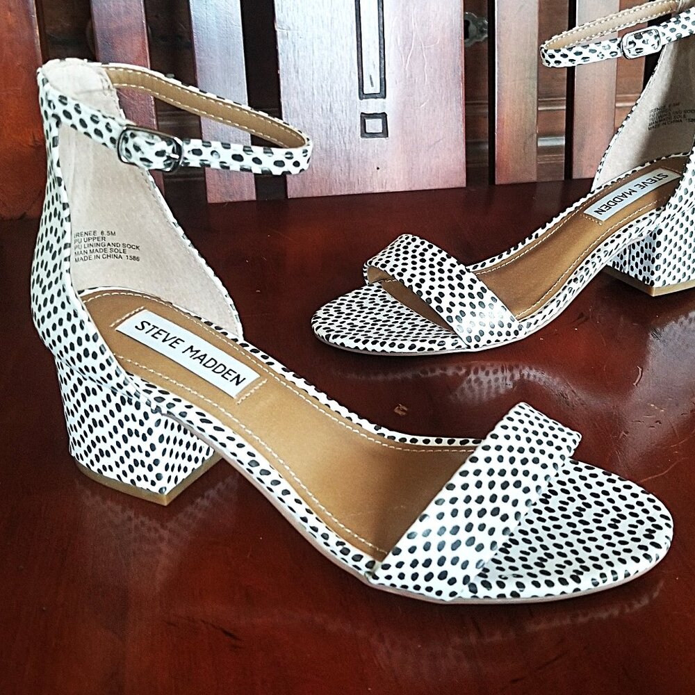 NWOT Steve Madden Heels